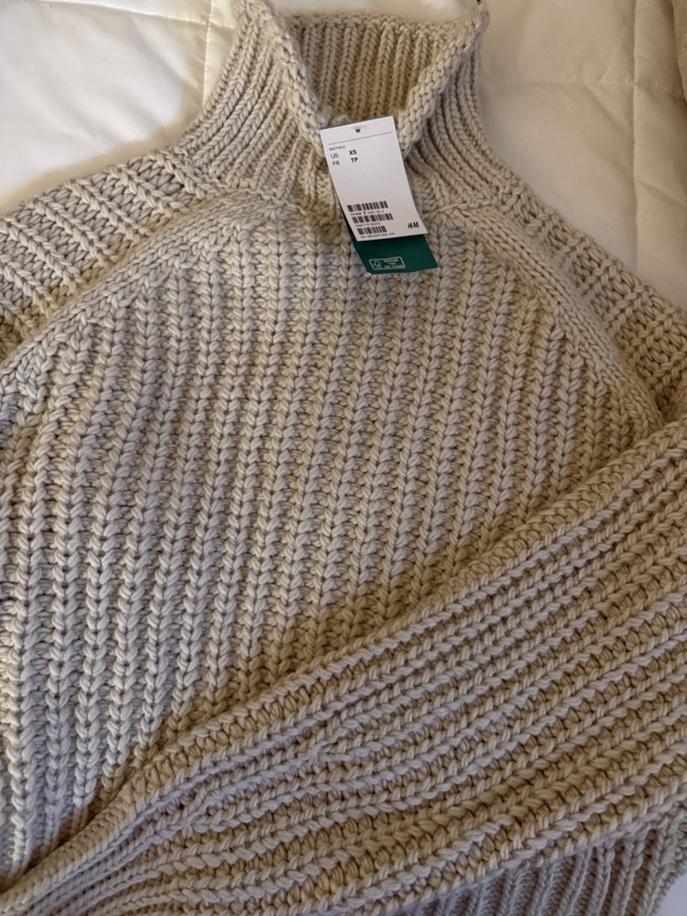 H&M Beige Ribbed Turtleneck Sweater